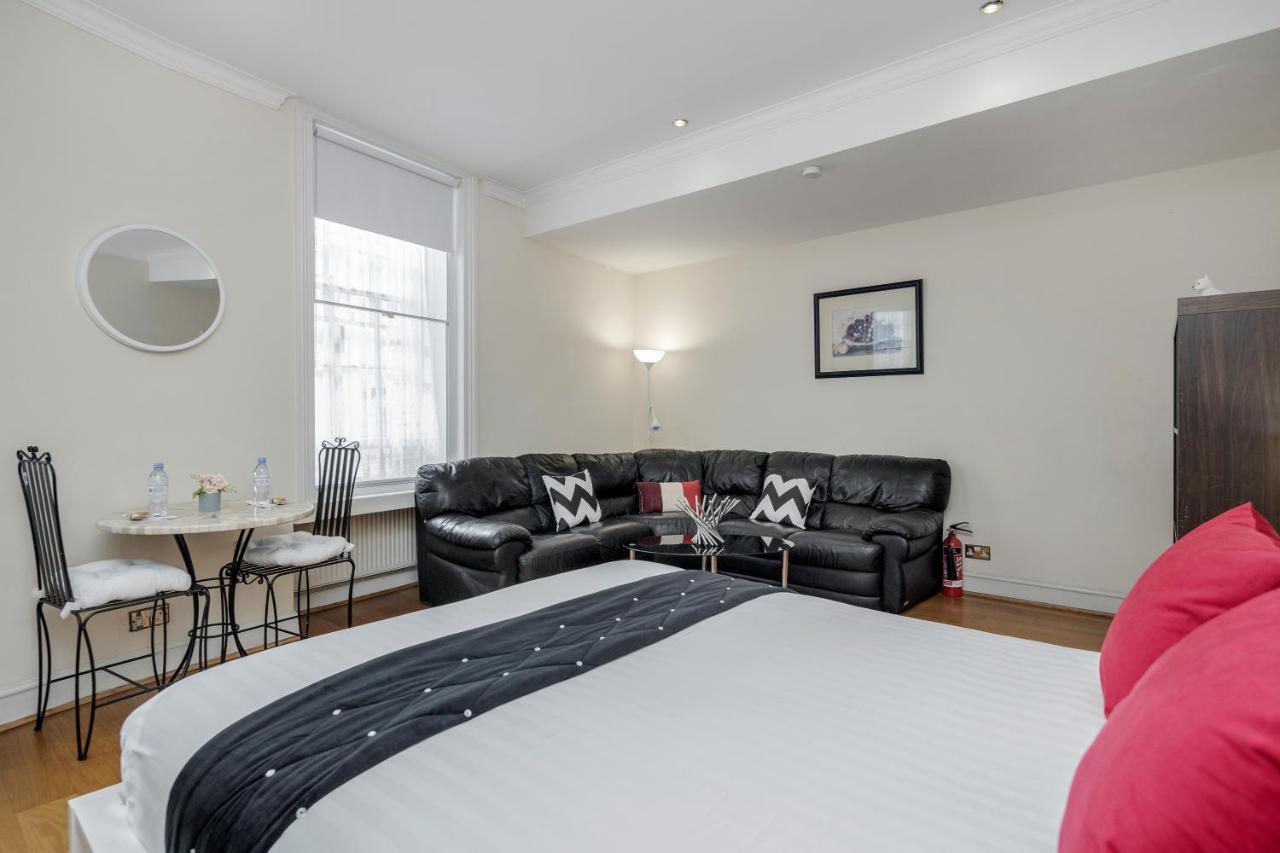 Oxford Street Homestay London Bagian luar foto