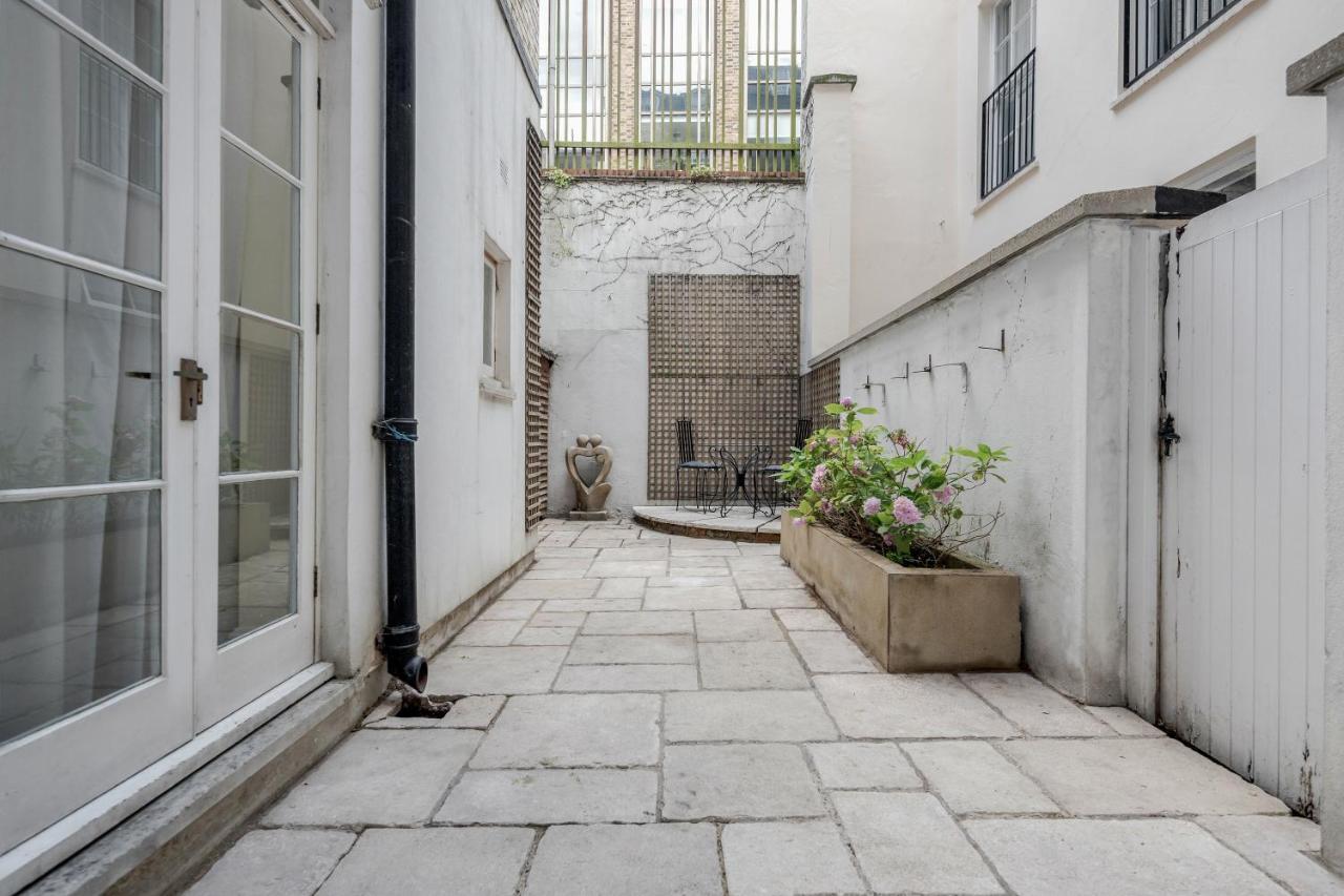 Oxford Street Homestay London Bagian luar foto