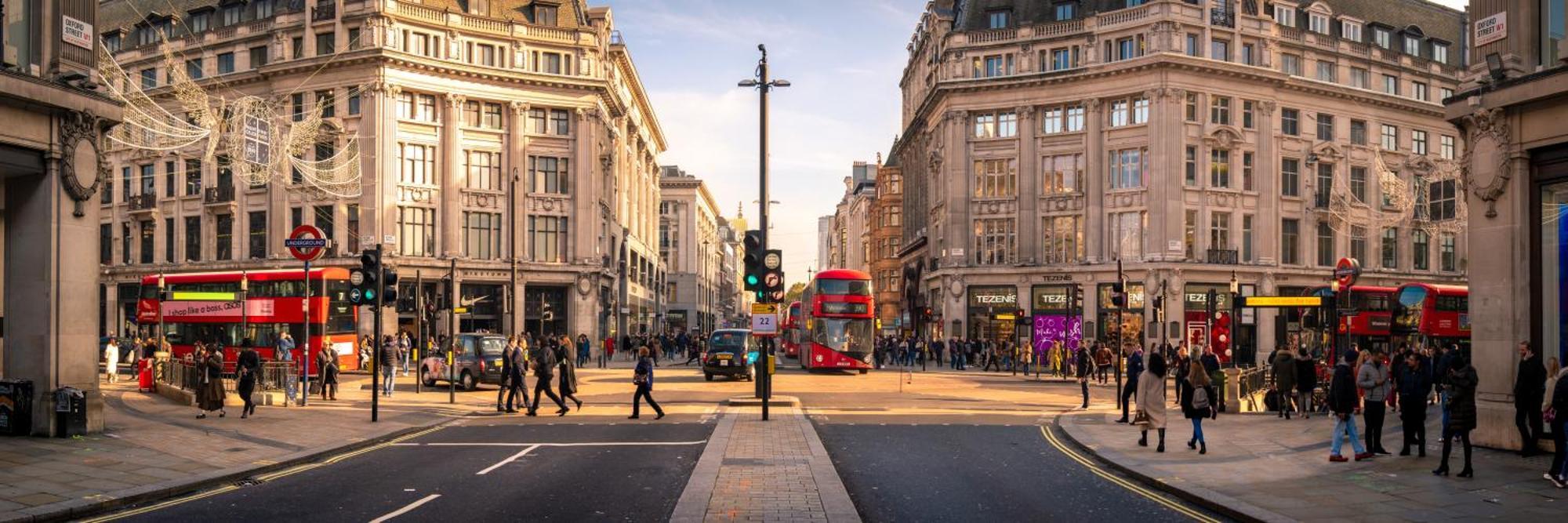 Oxford Street Homestay London Bagian luar foto