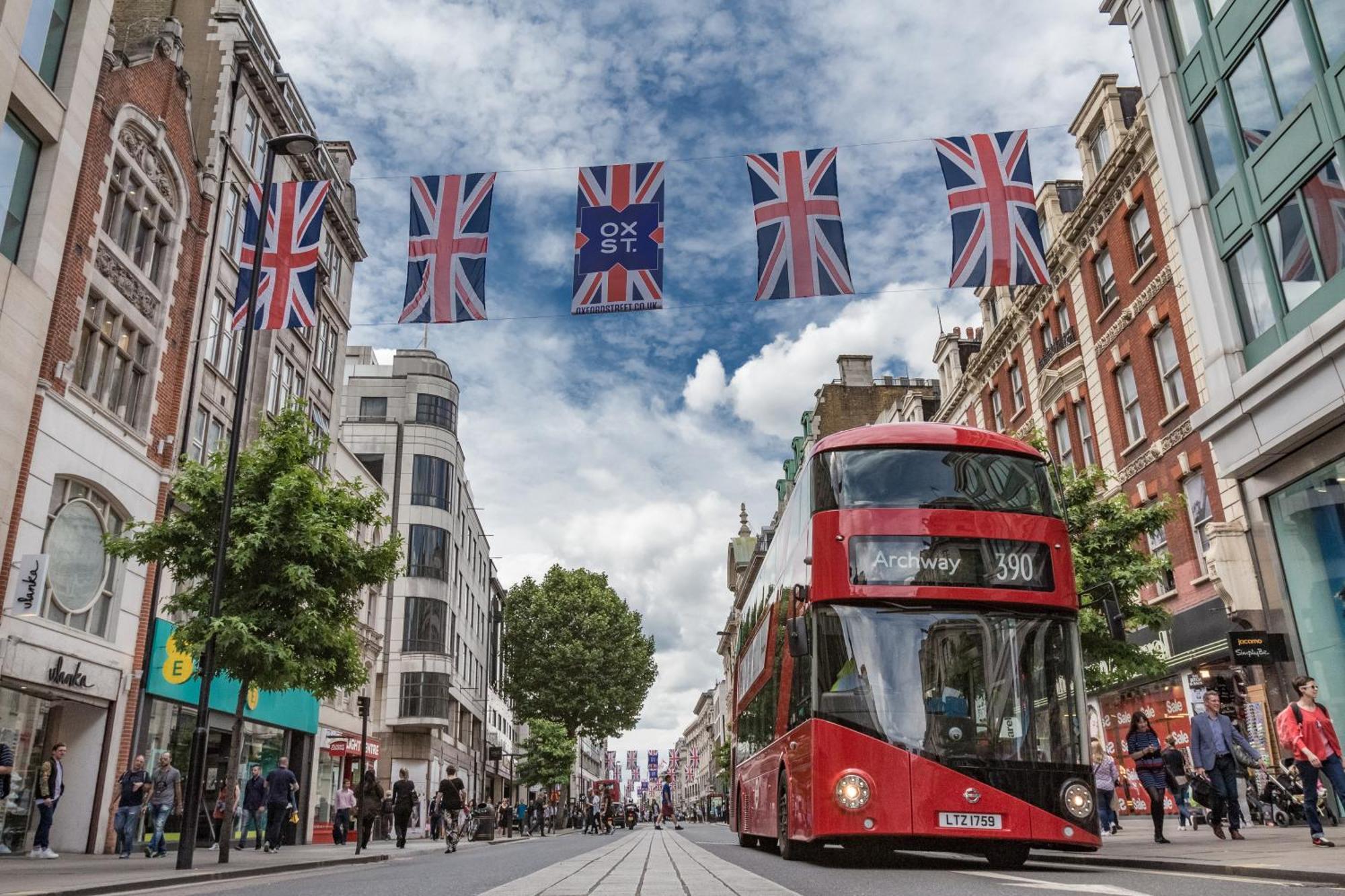 Oxford Street Homestay London Bagian luar foto